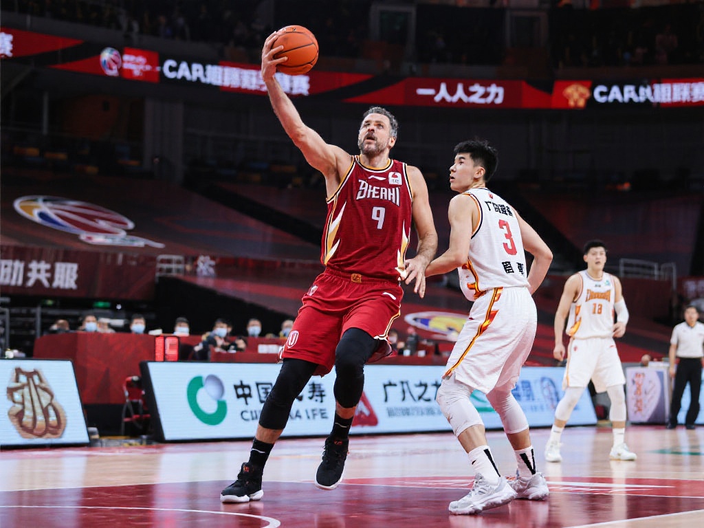 CBA季后赛激战正酣 各路豪强争夺桂冠